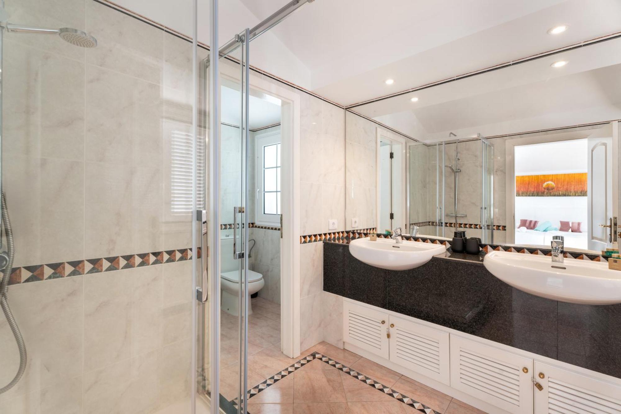 Villa Marbella-Private Heated Pool And Breathtaking View Costa Adeje  Ngoại thất bức ảnh