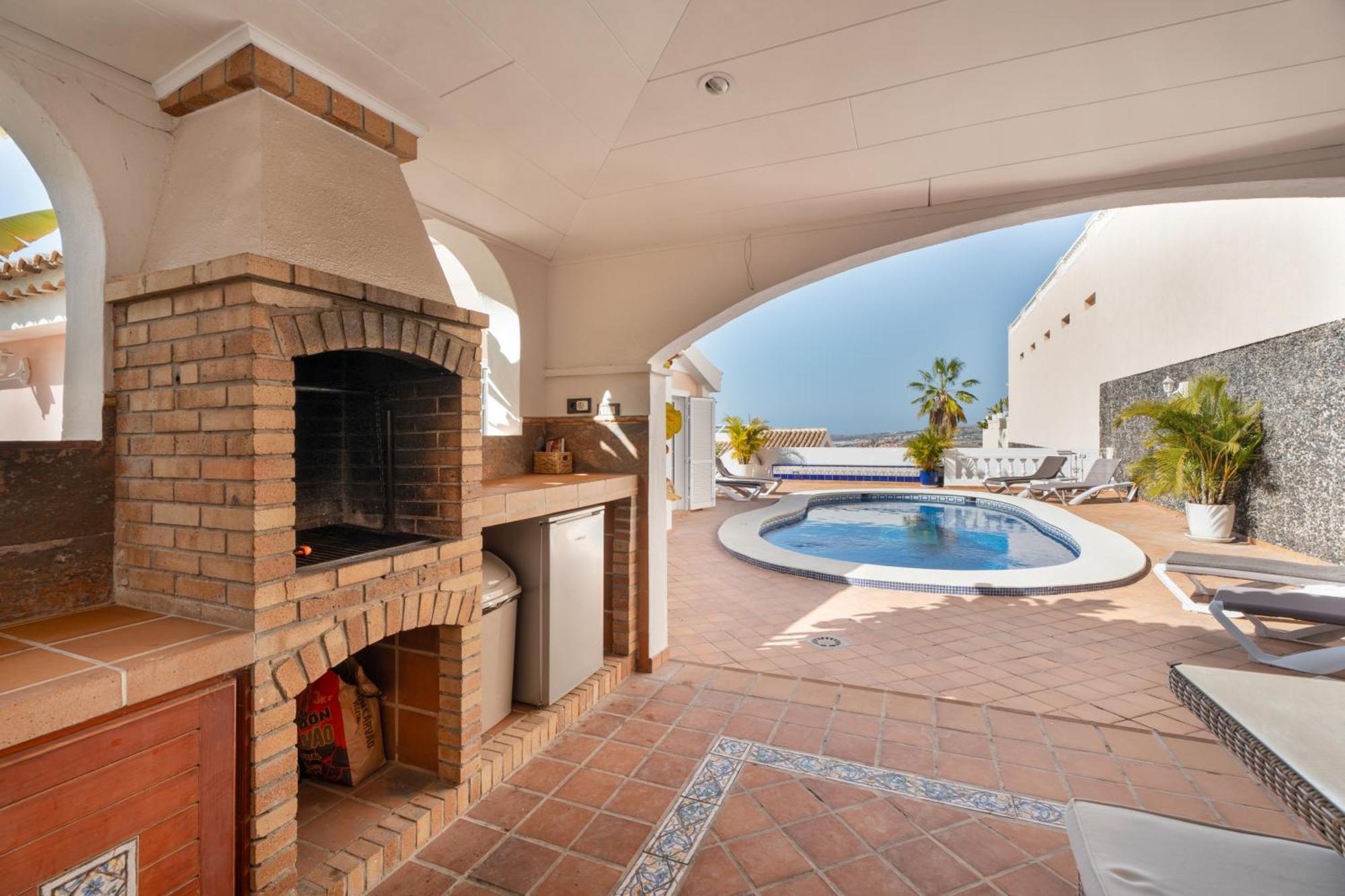 Villa Marbella-Private Heated Pool And Breathtaking View Costa Adeje  Ngoại thất bức ảnh